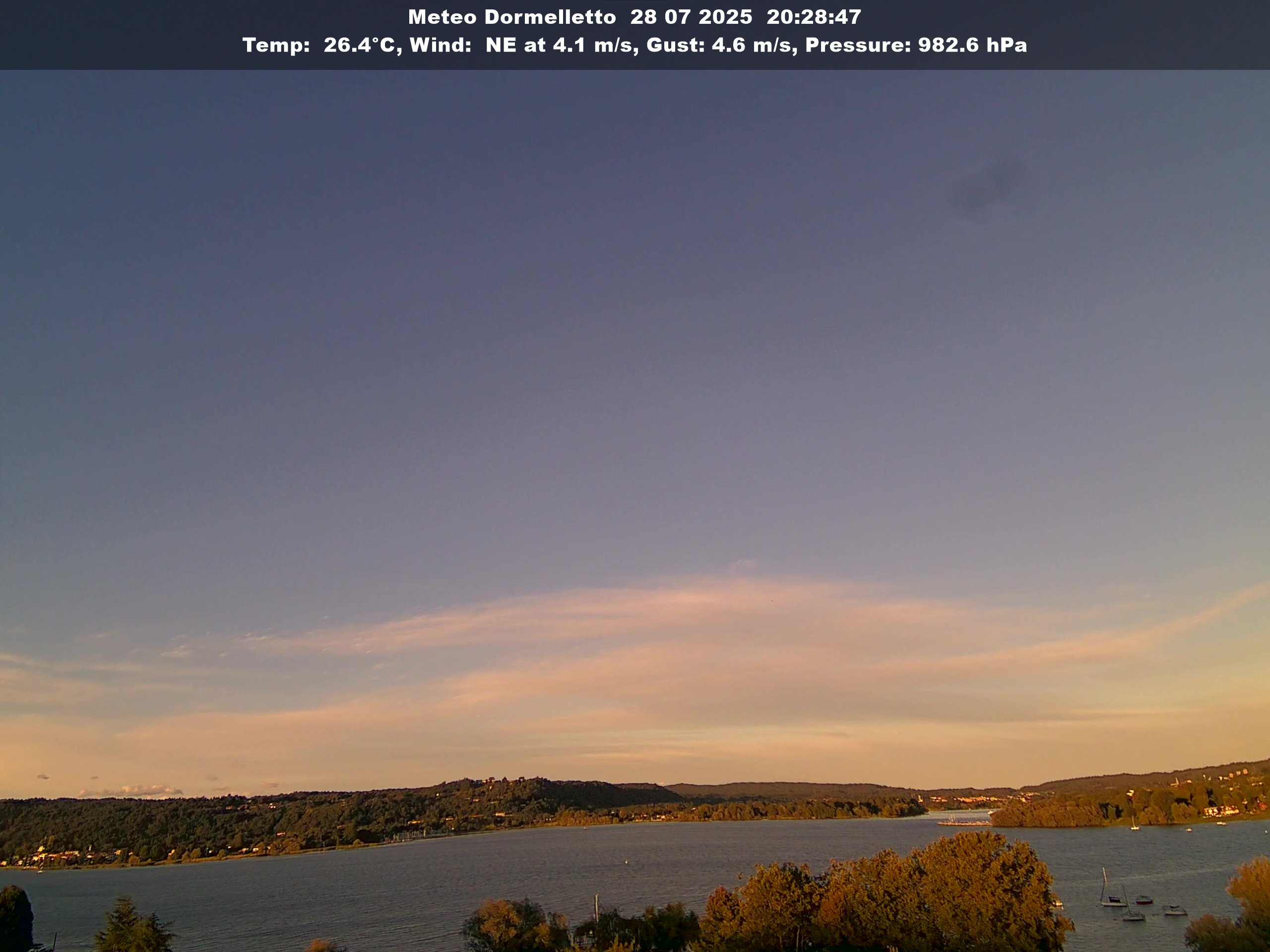 immagine della webcam nei dintorni di Arona: webcam Dormelletto