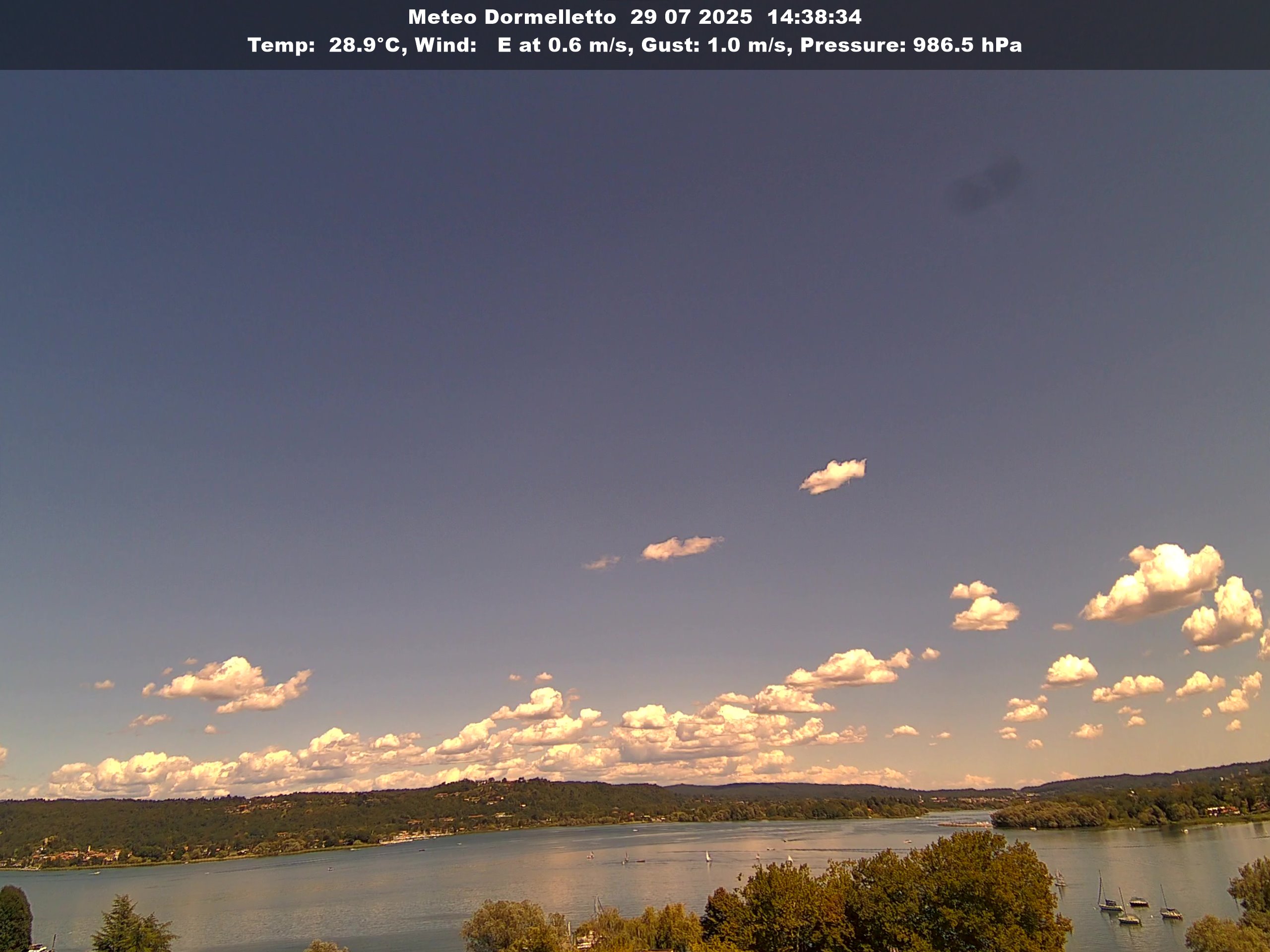 immagine della webcam nei dintorni di Galliate Lombardo: webcam Dormelletto