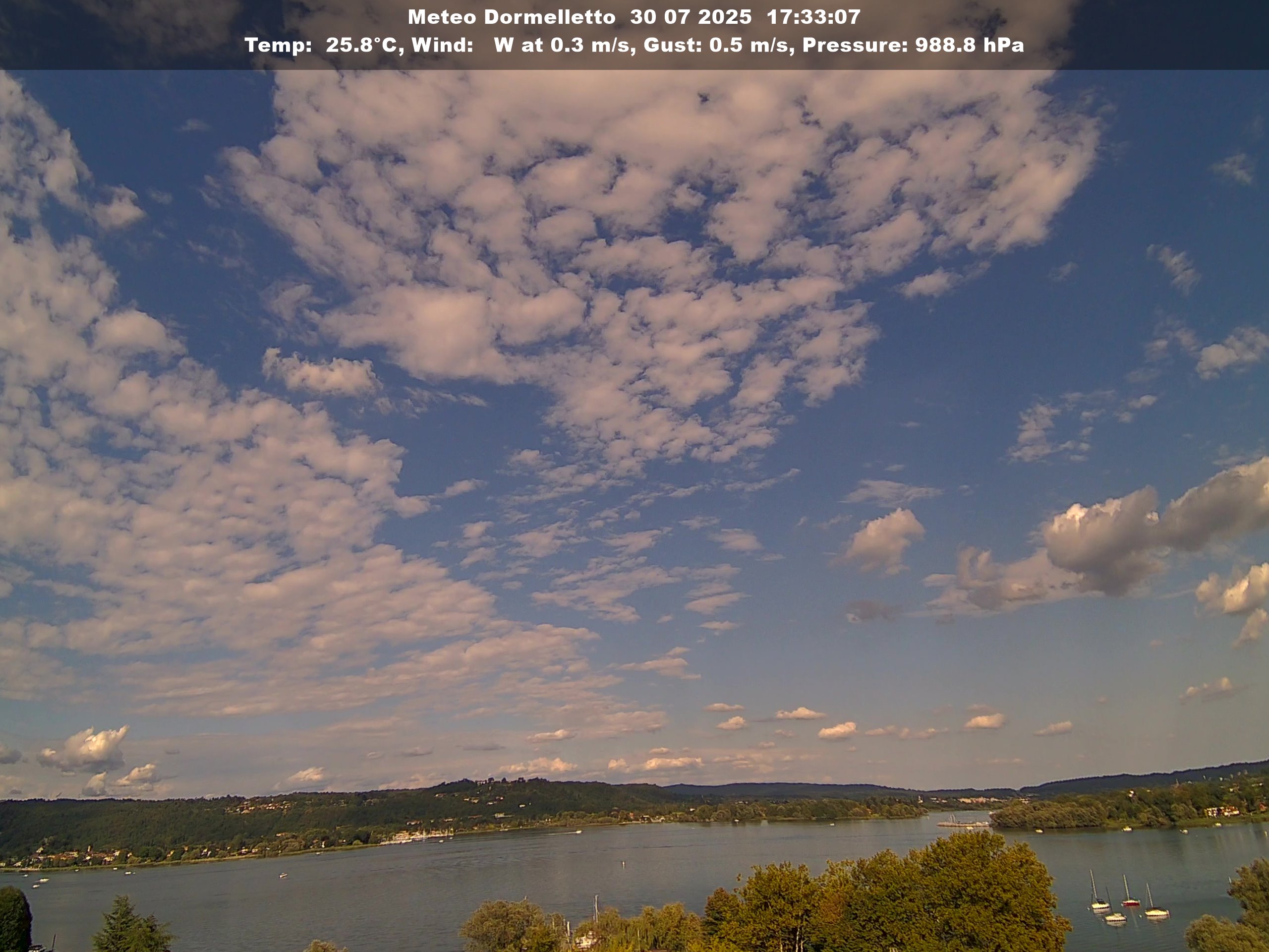 immagine della webcam nei dintorni di Oleggio Castello: webcam Dormelletto